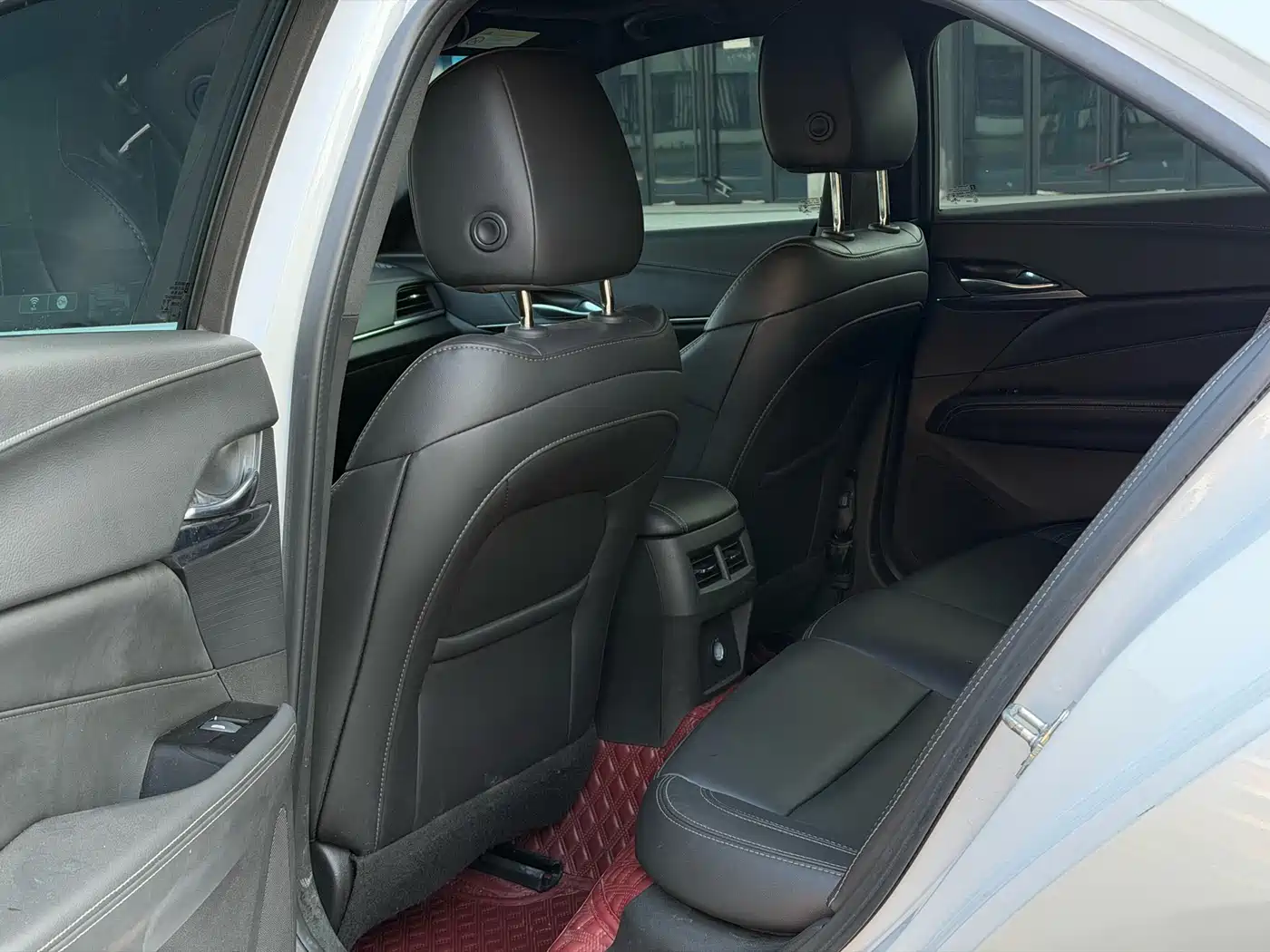 CADILLAC CT4