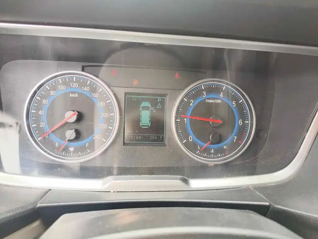 Huasong 7 2016 2015 2.0T Automatic Comfort