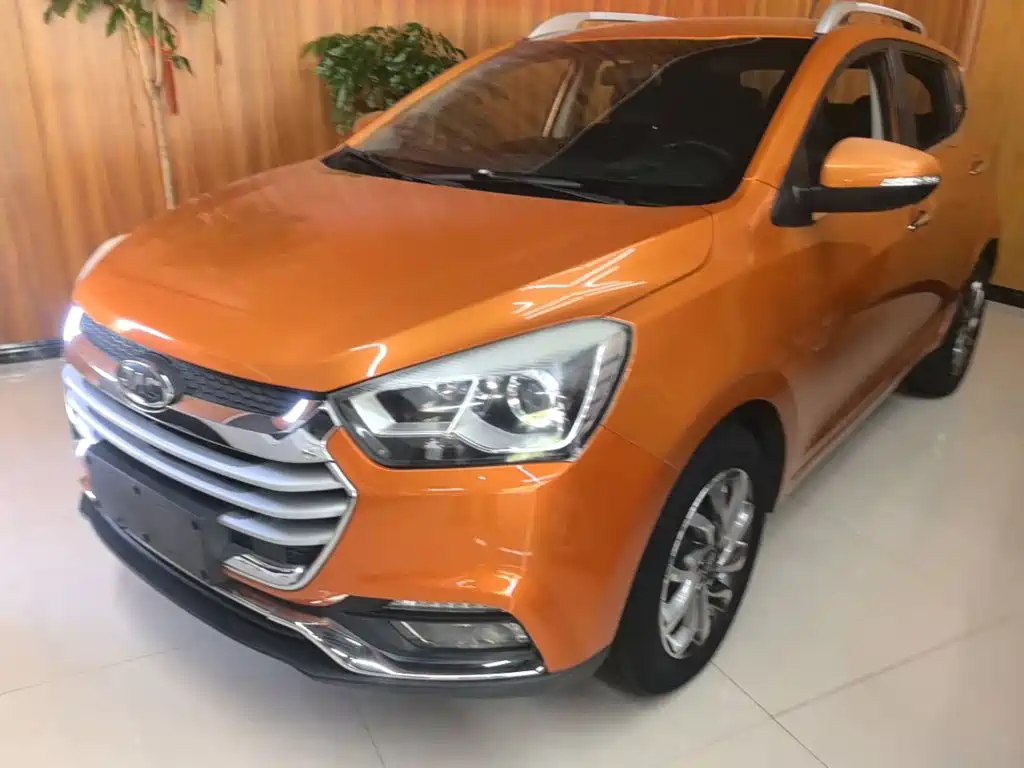JAC Refine S2 2017 2017 1.5L CVT Luxury Connected