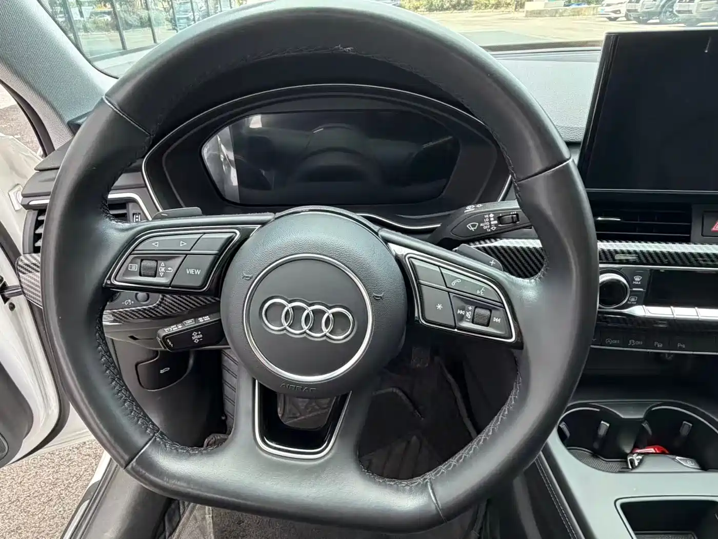 Audi A4L 2021 40 TFSI Premium Life Edition фото 7