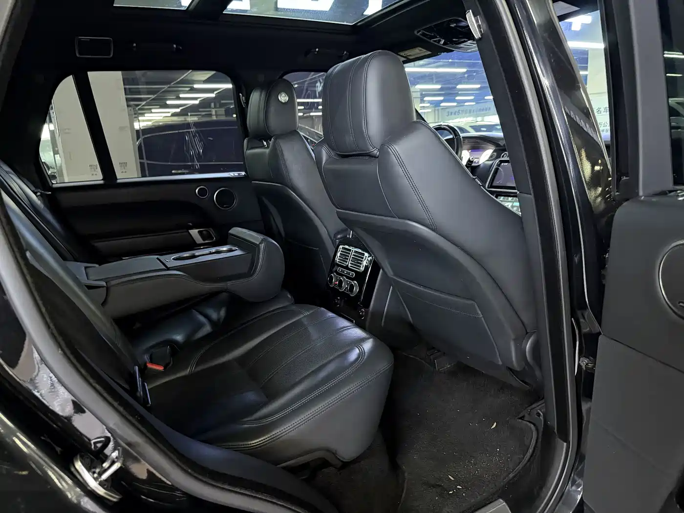 Land Rover Range Rover 2016 3.0 SC V6 Vogue фото 12
