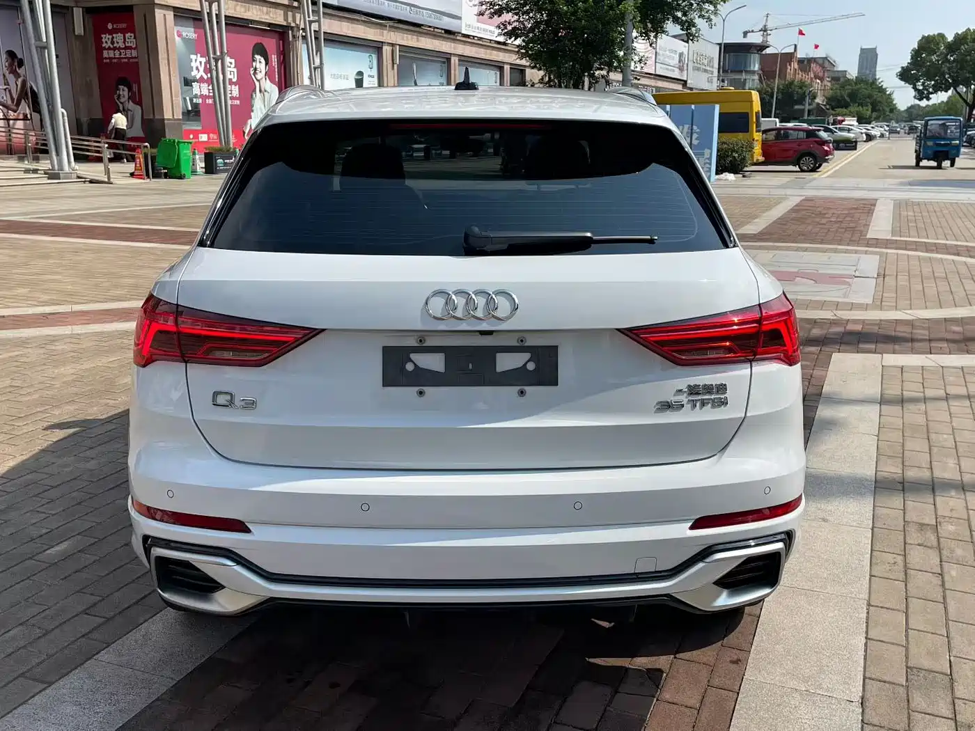 Фото 2 - Audi Q3