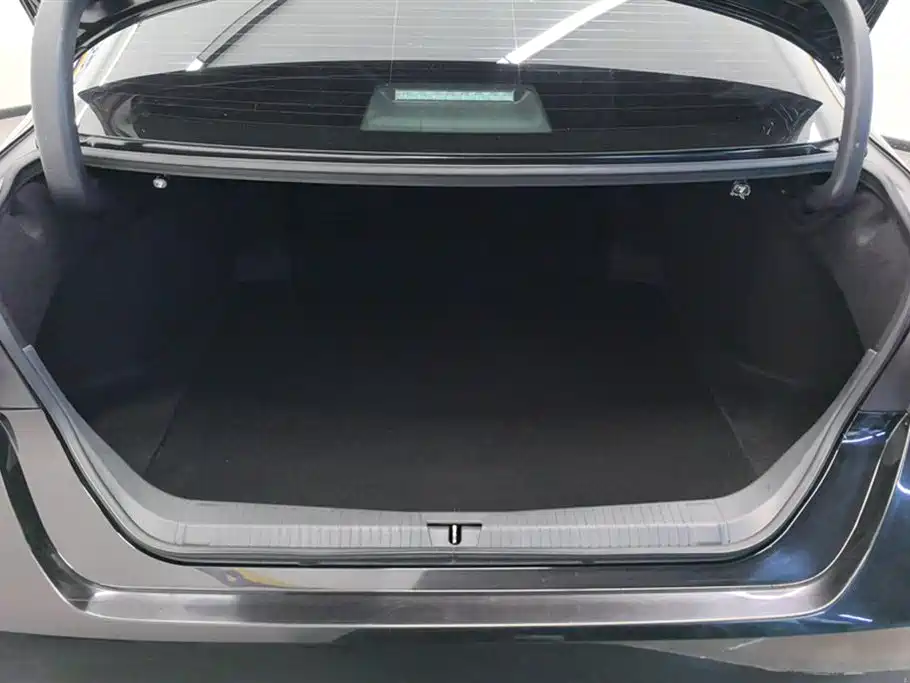 Toyota Avalon 2019 2.0L XLE Premium Edition (China VI) фото 4