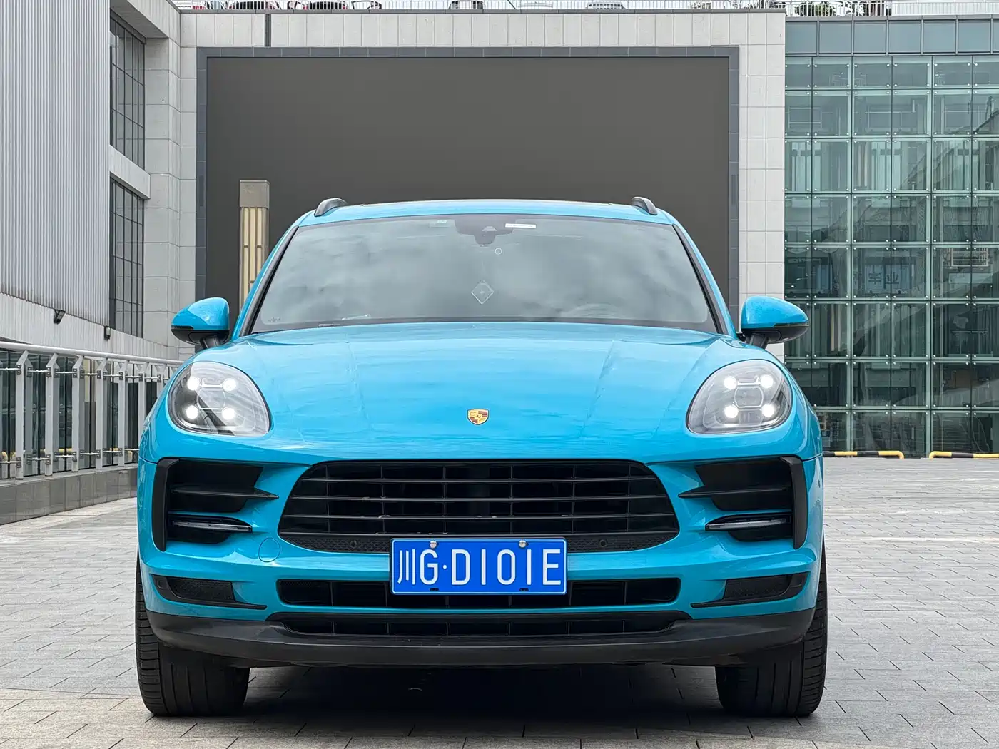 Porsche Macan 2018 Macan 2.0T фото 3