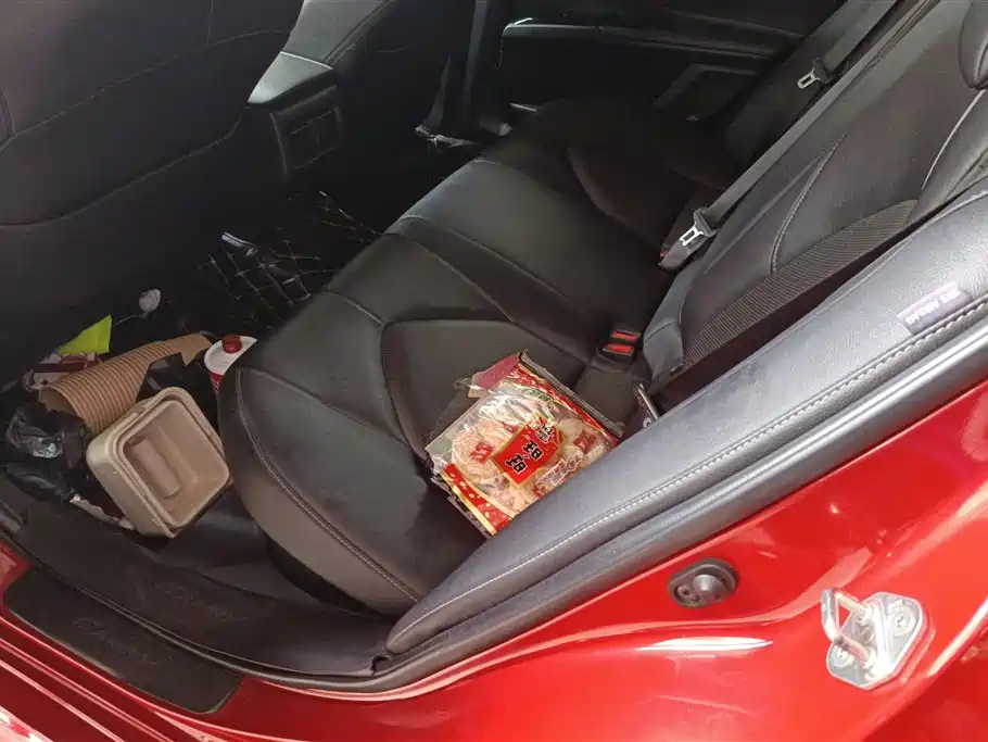 Toyota Camry 2019 Hybrid 2.5HS Trend Edition China V фото 11