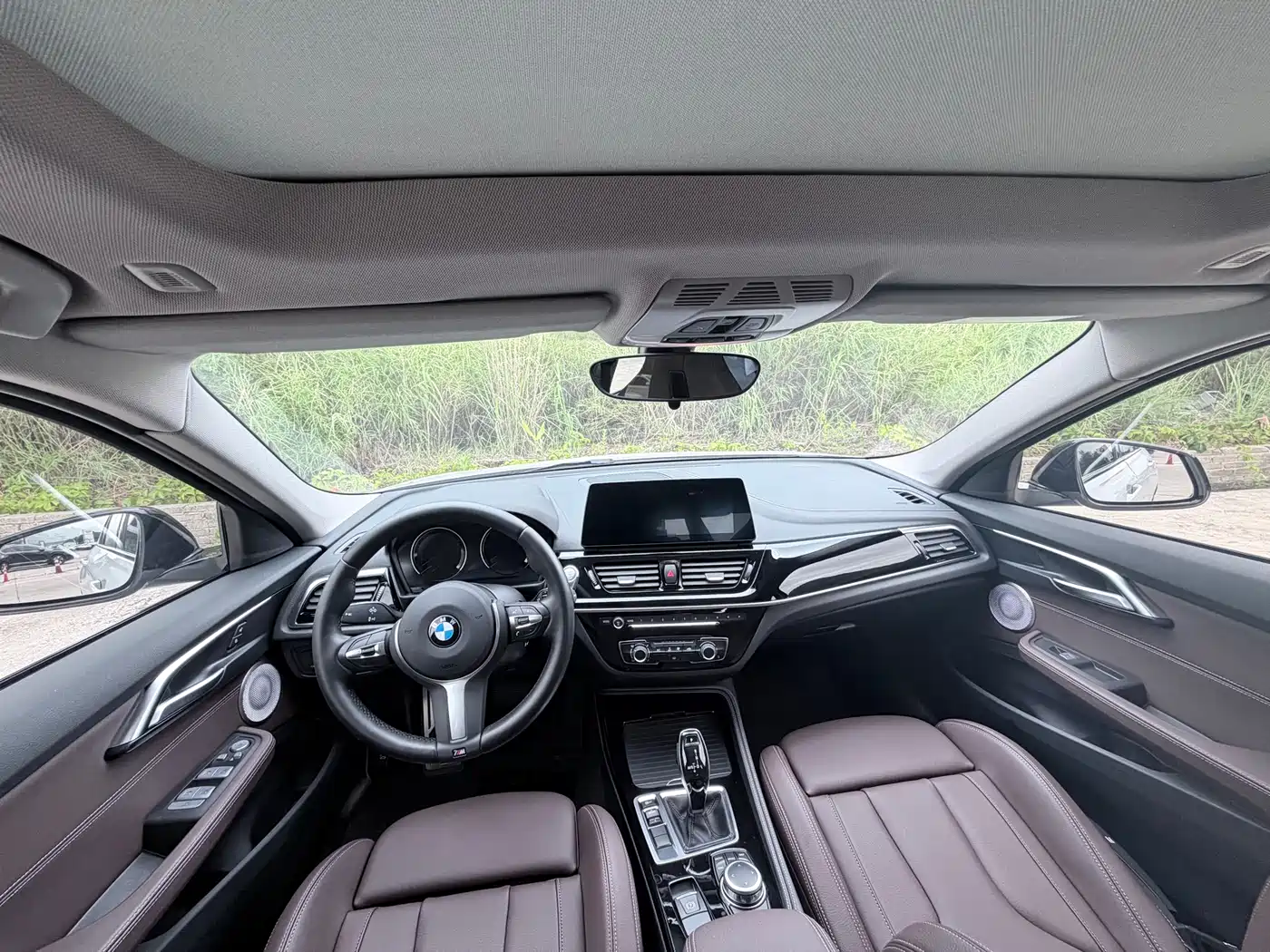BMW 1 Series 2023 125i M Sport Shadow Edition фото 3
