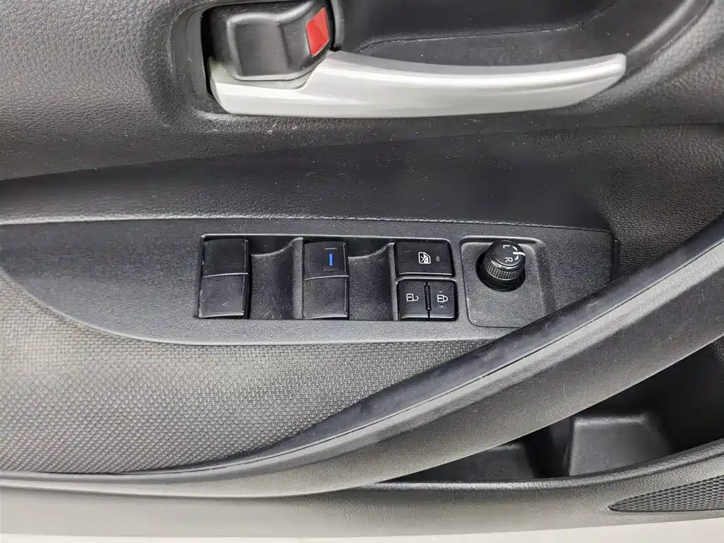 Toyota Levin 2022 TNGA 1.5L CVT Leading Edition фото 9