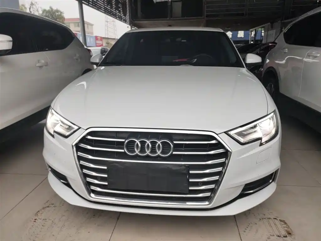 Audi A3 2019 Sportback 35 TFSI Progressive China V фото 3