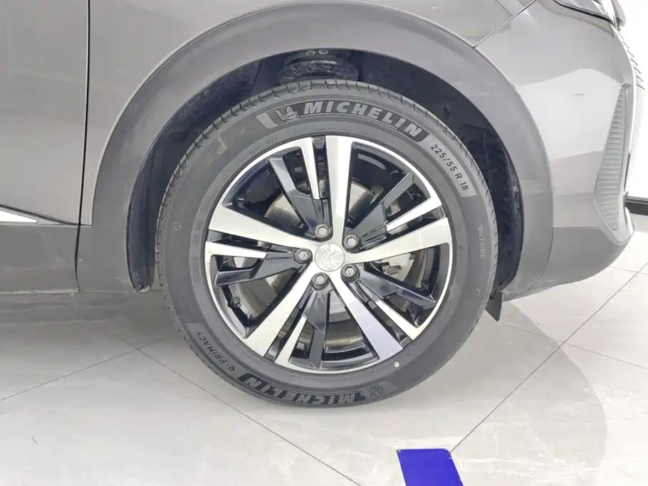 Photo 6 - Peugeot 4008