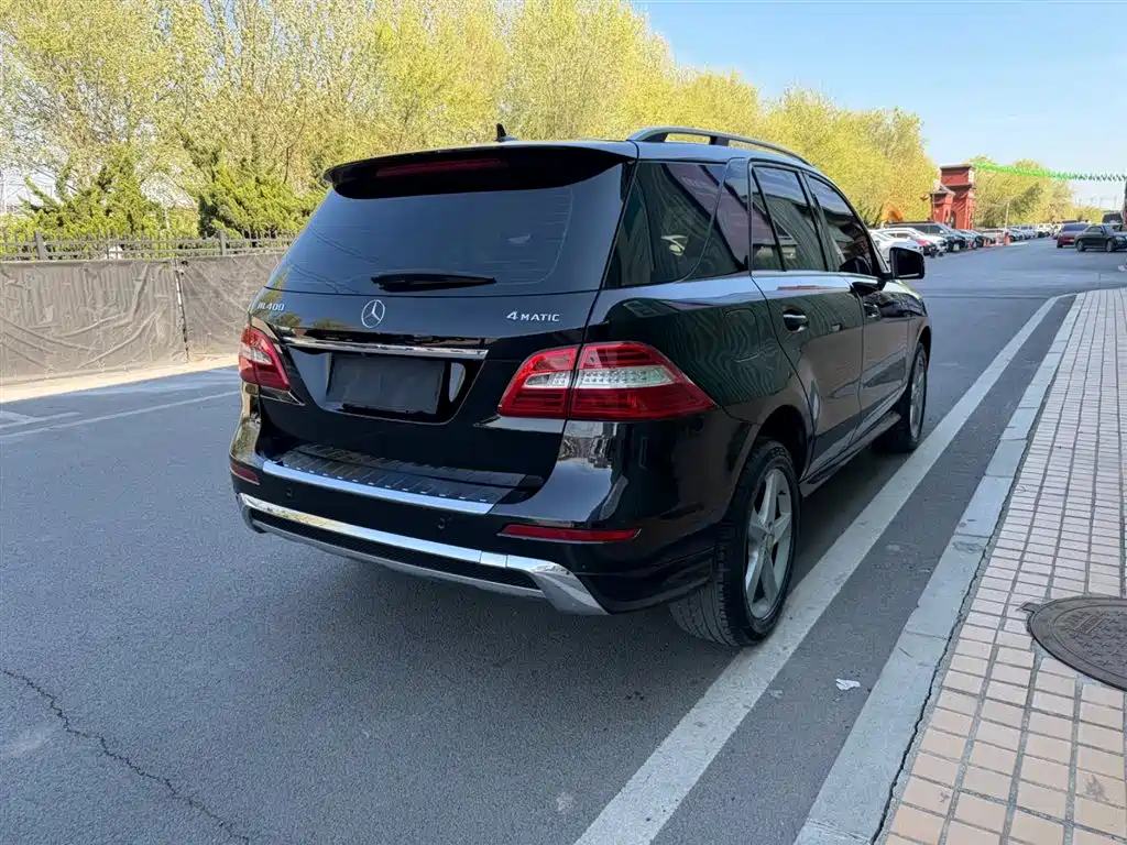 Mercedes-Benz M-Class 2015 ML 320 4MATIC фото 12