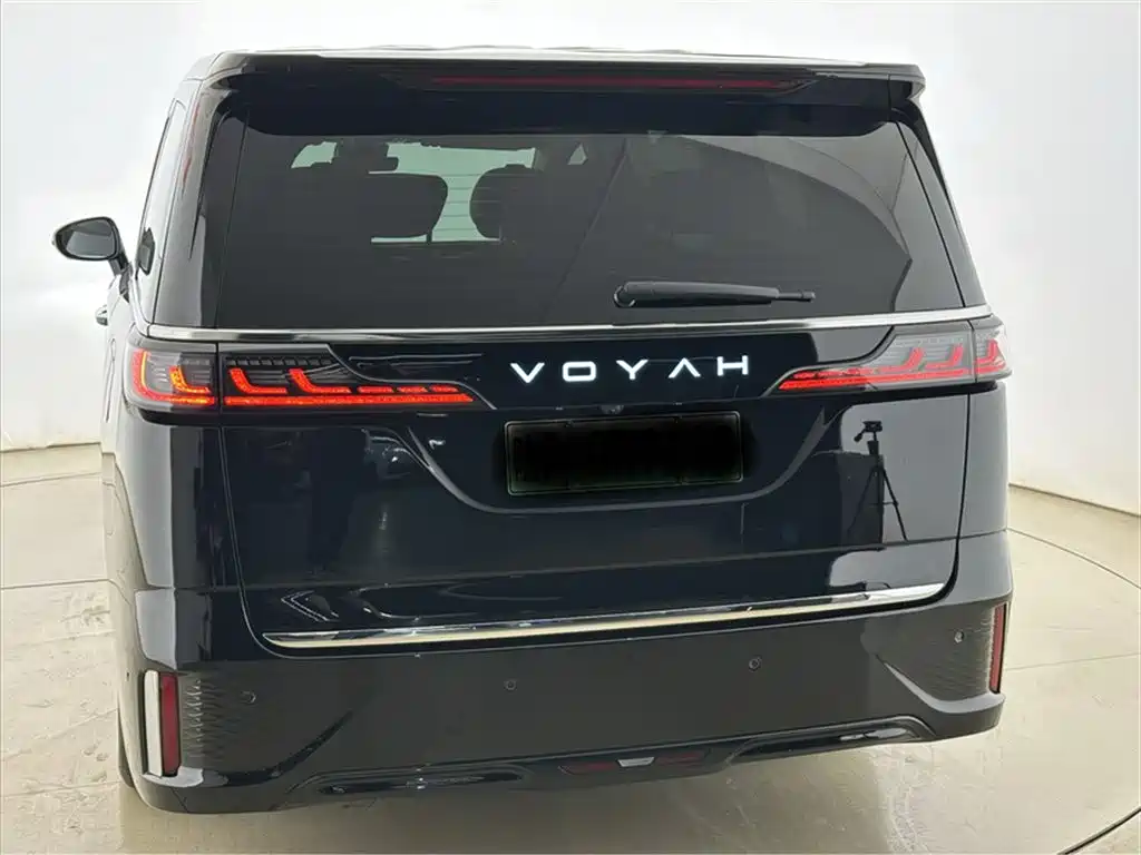 Voyah Auto Voyah Dreamer 2025 PHEV AWD Excellent Kunpeng Edition фото 10