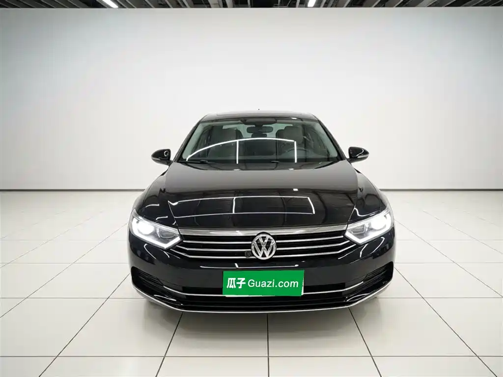 Volkswagen Magotan 2019 280TSI DSG Leading China V фото 3