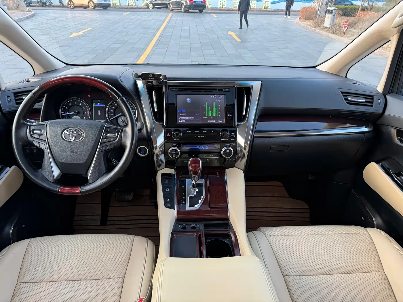 Toyota Alphard 2015 3.5L Luxury Edition фото 7