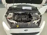 Фото 20 - Ford Focus
