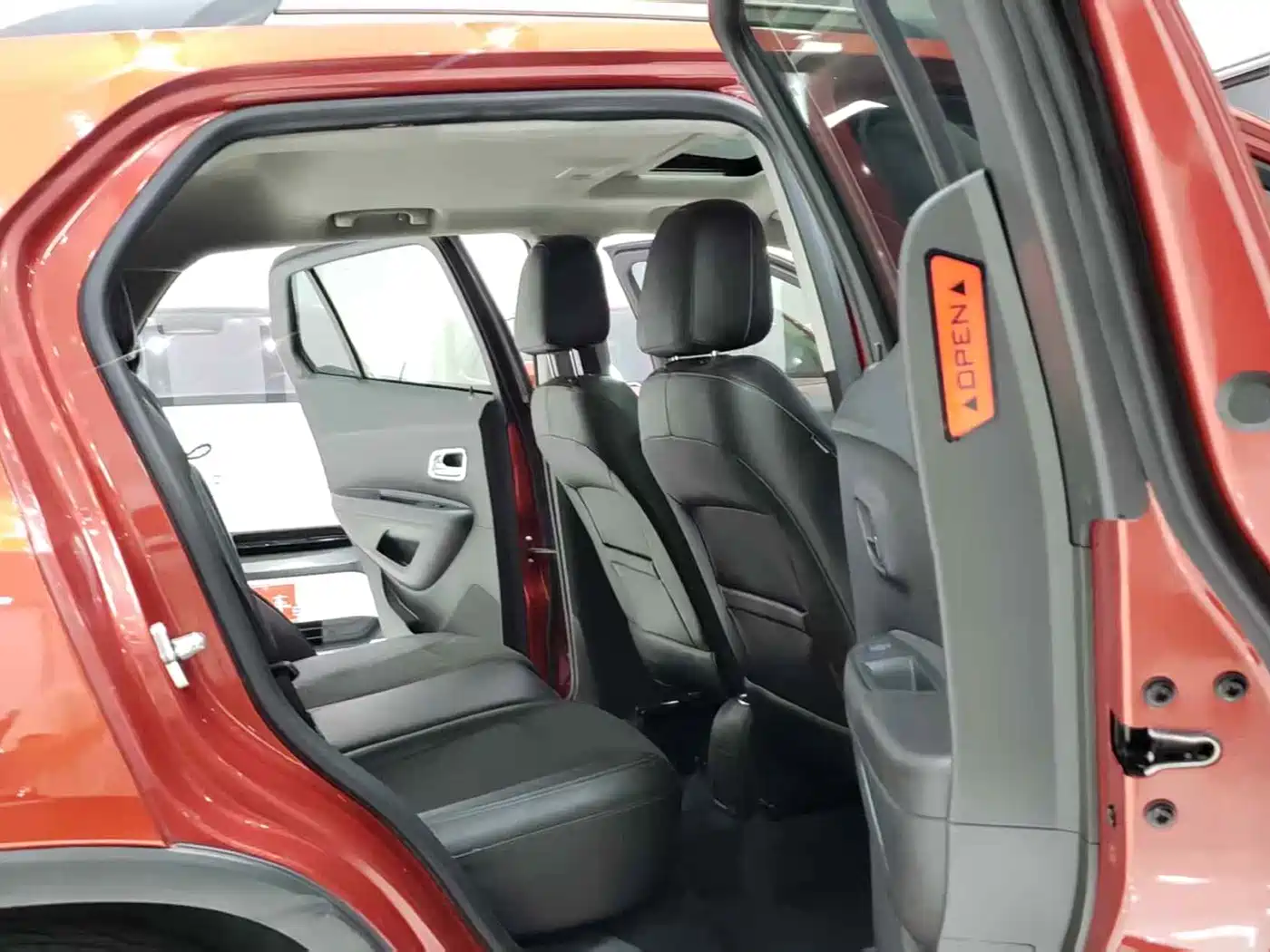 Chevrolet Trax 2014 1.4T Automatic 2WD Luxury фото 10