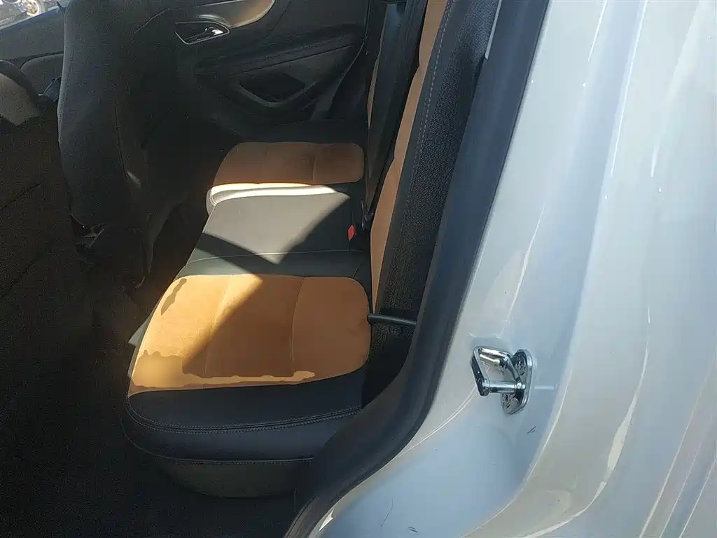 Buick Encore 2015 1.4T Automatic 2WD Urban Leading фото 17