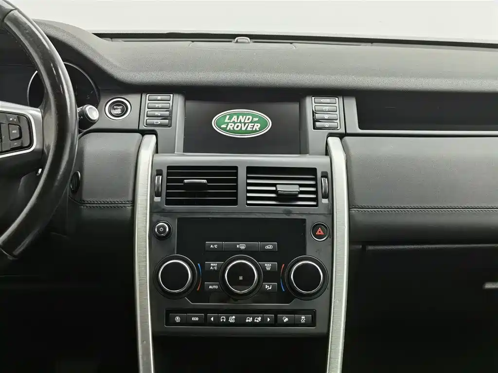 Land Rover Discovery Sport 2019 240PS SE Edition China V фото 12