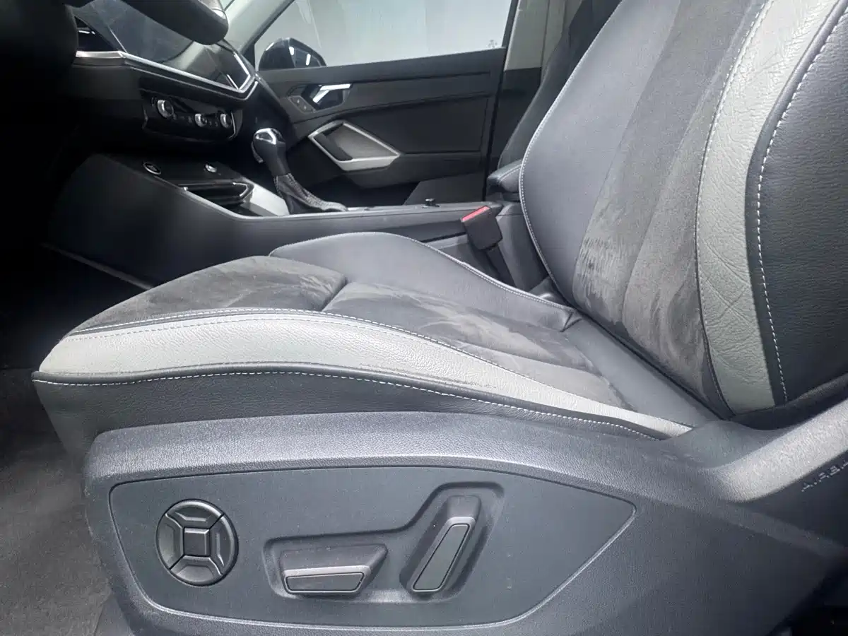 Audi Q3 2022 35 TFSI Fashion Dynamic фото 21