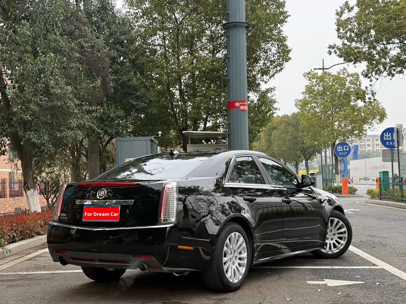 Cadillac CTS (Import) 2010 Model 3.0 Luxury Sport Edition фото 6