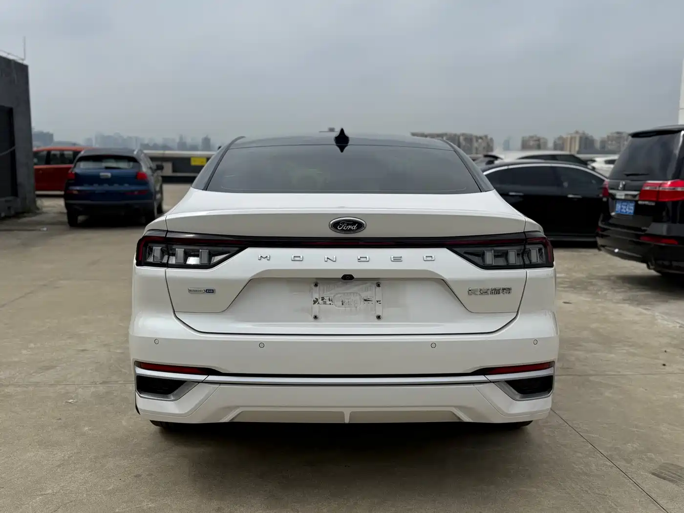 FORD MONDEO