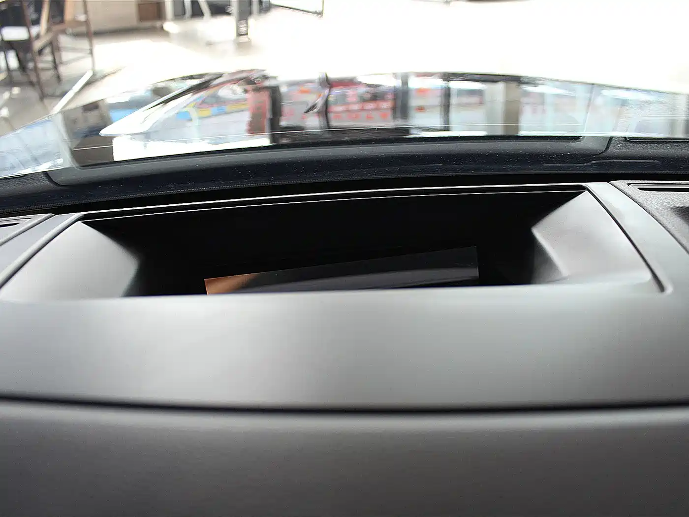 Volkswagen Touareg 2019 3.0TSI Sharp Edge Edition China VI фото 13