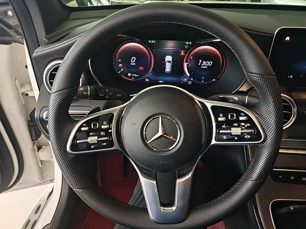 Mercedes-Benz GLC 2022 GLC 300 L 4MATIC Dynamic Collector's Edition фото 11