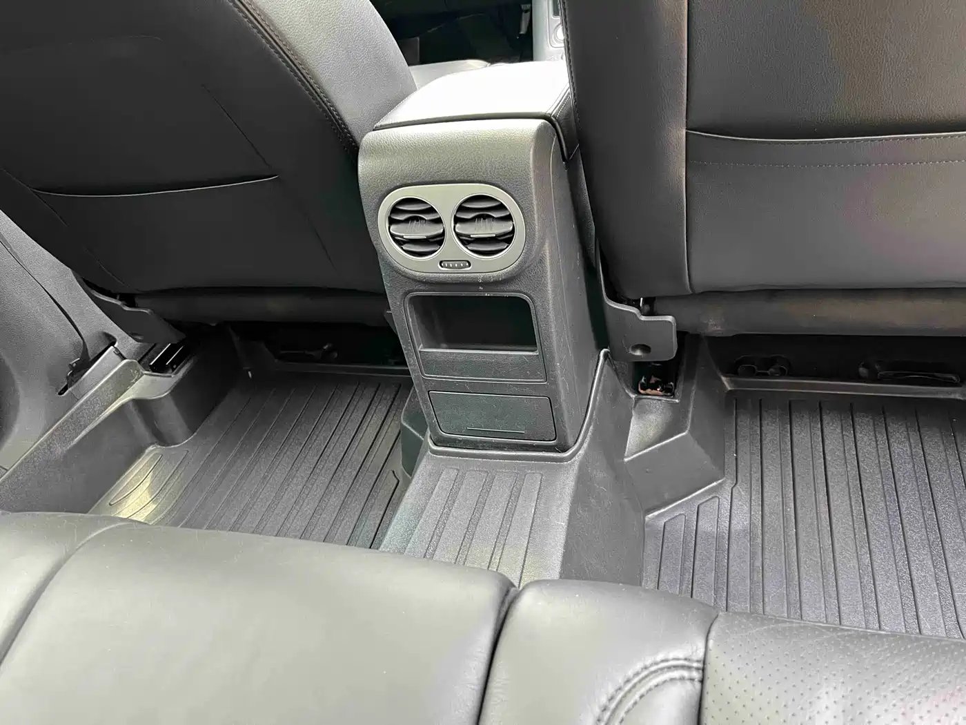 Volkswagen Tiguan 2015 1.8TSI Automatic 2WD Highline фото 18
