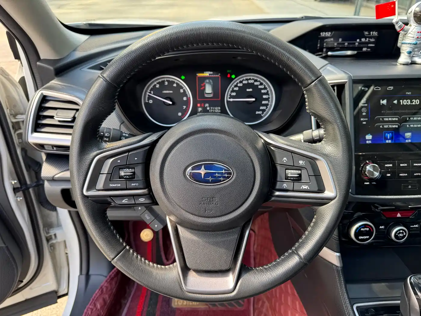 SUBARU FORESTER