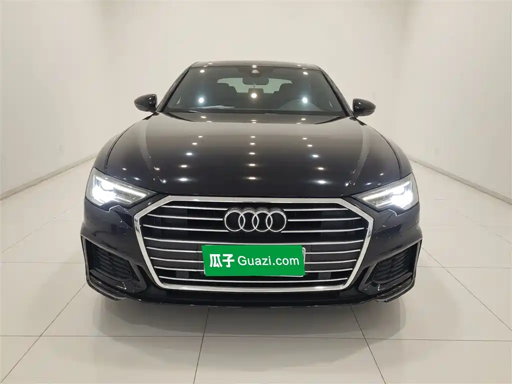 Audi A6L 2021 45 TFSI Exclusive Sport фото 3