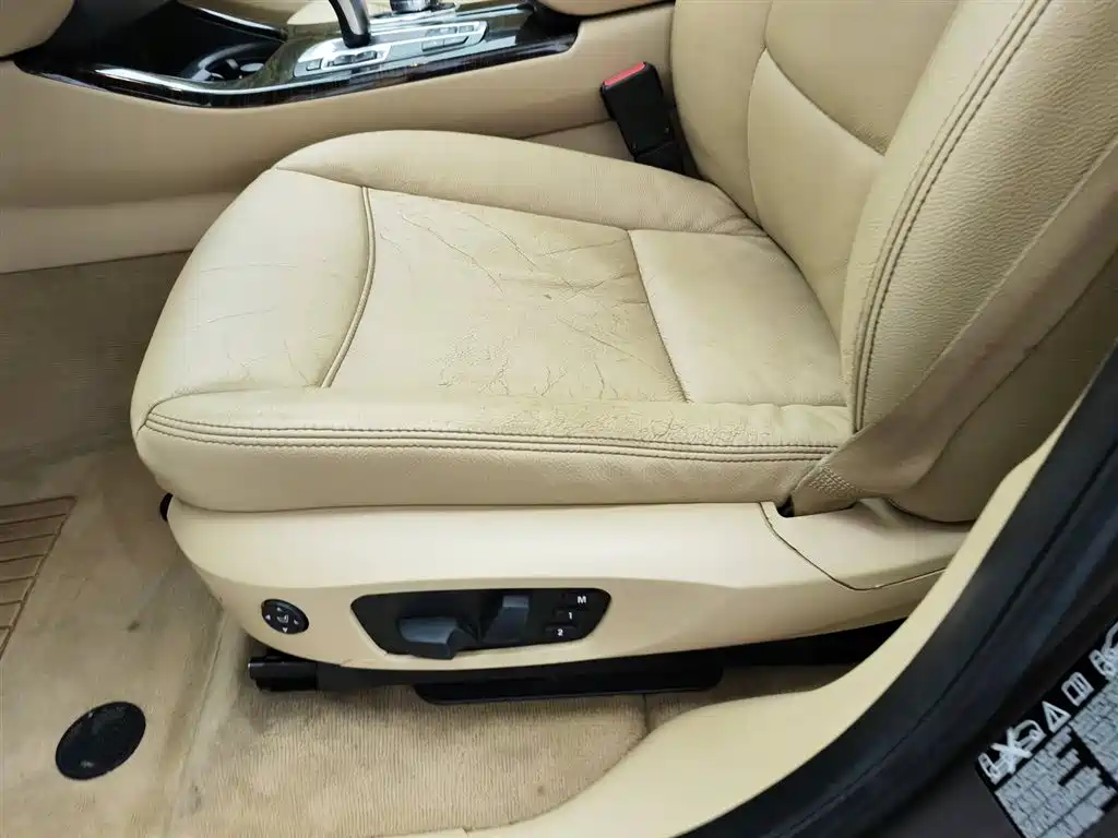 BMW X3 (Import) 2013 Facelift xDrive20i Luxury фото 20