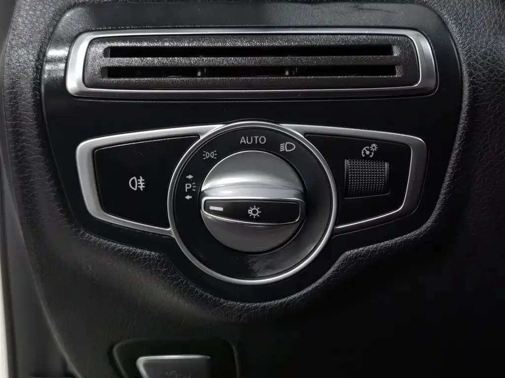 Mercedes-Benz C-Class 2019 C 260 Sport фото 21