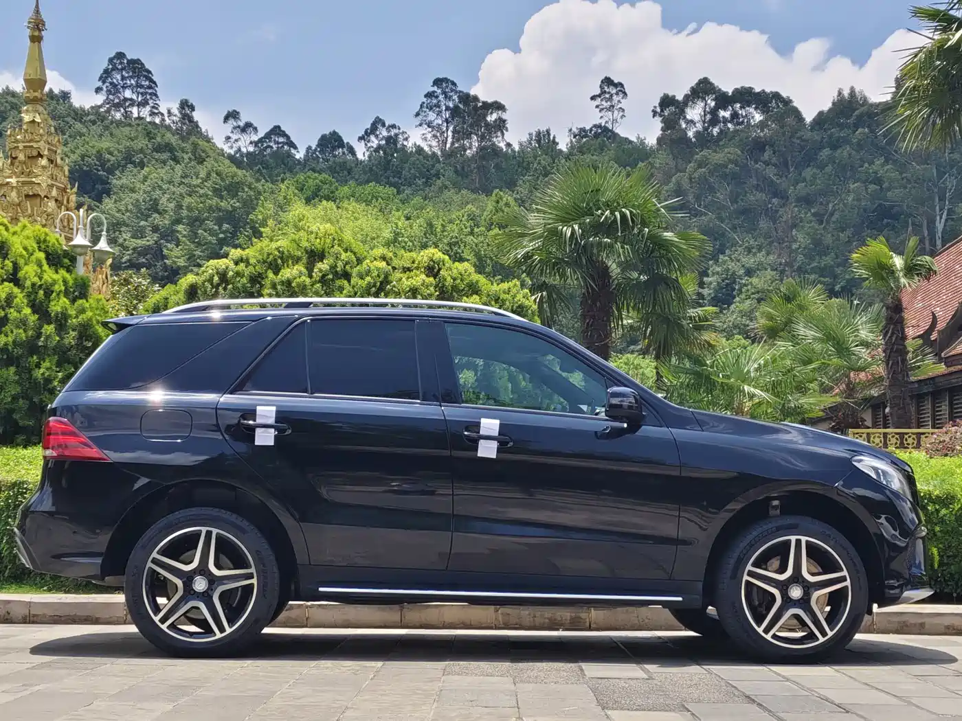 Mercedes-Benz GLE 2016 GLE 450 AMG 4MATIC фото 30
