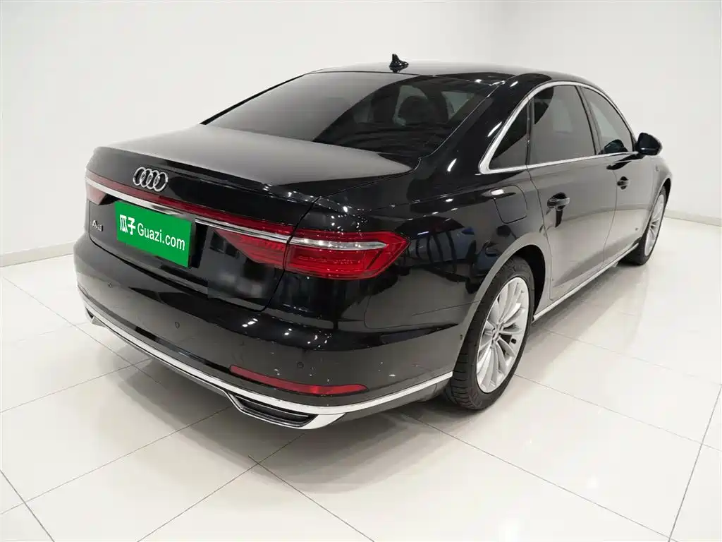 Audi A8 2018 A8L 55 TFSI quattro Launch Premium фото 7