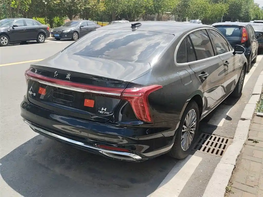 Hongqi H5 2023 2.0T Auto Smart Connect Flag Enjoy фото 12