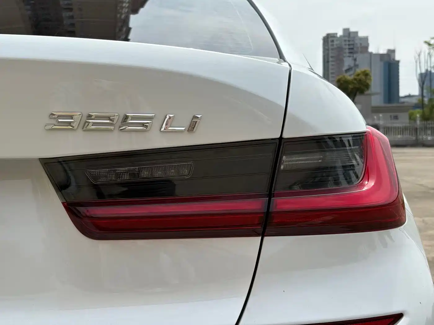 BMW 3 Series 2022 325Li M Sport Package фото 12