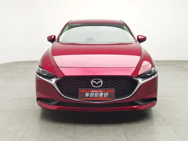 Mazda Mazda3 Axela 2021 2.0L Automatic Quality Edition — фото 3