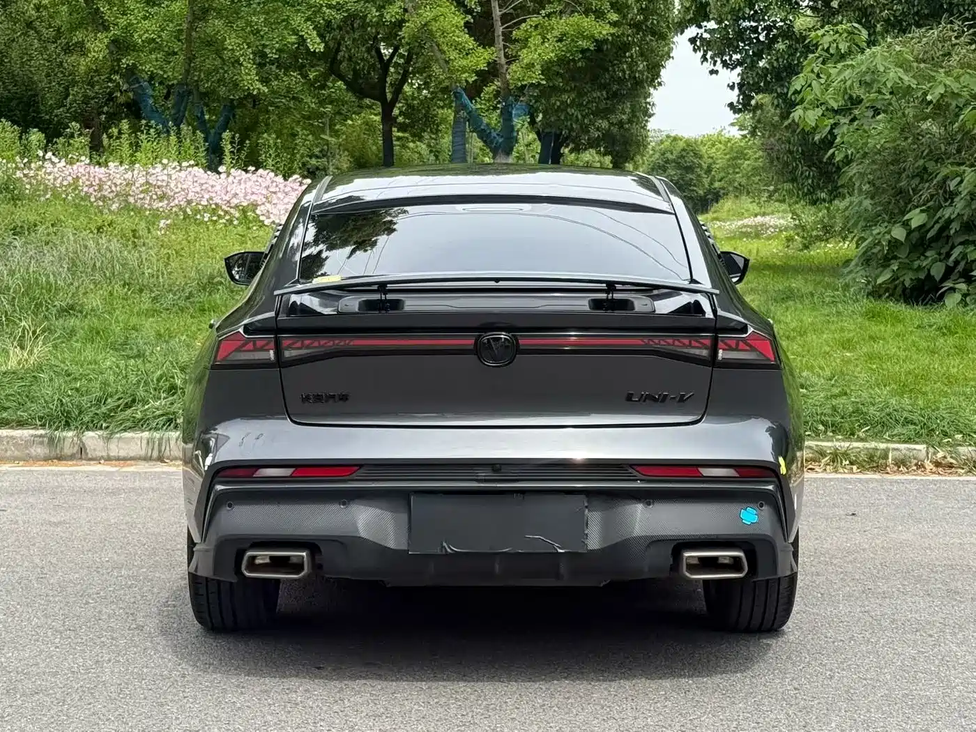 CHANGAN UNI-V