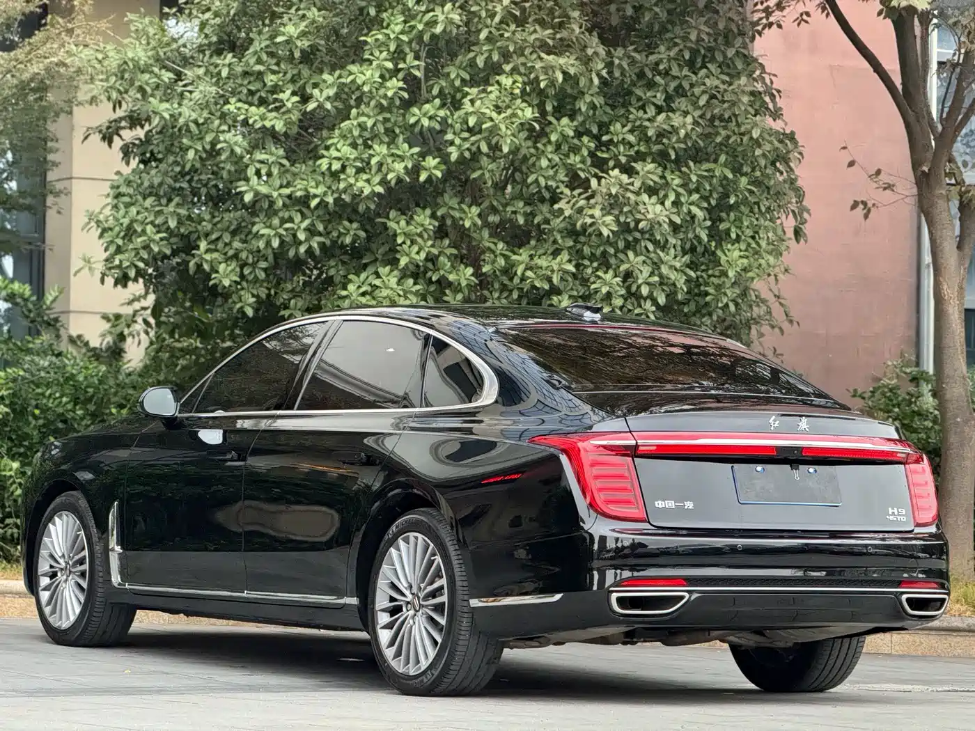 Hongqi H9 2020 2.0T Smart Connection Qi Yue Edition фото 9