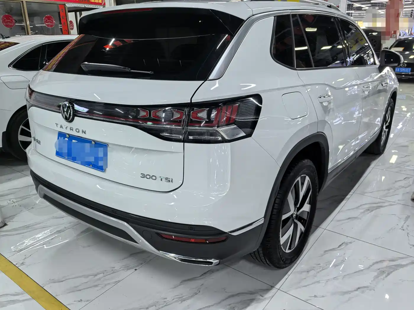 Volkswagen Tayron 2023 300TSI 2WD Luxury Plus Advanced Edition фото 6