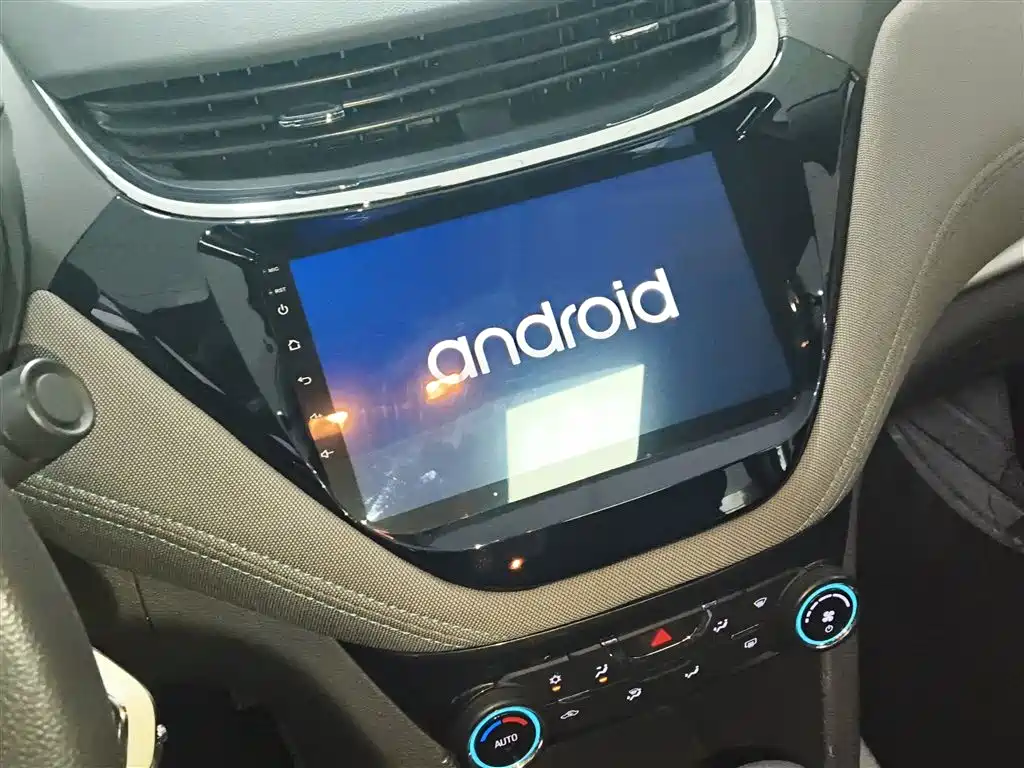 Chevrolet Malibu 2018 530T Automatic Comfort Edition фото 9