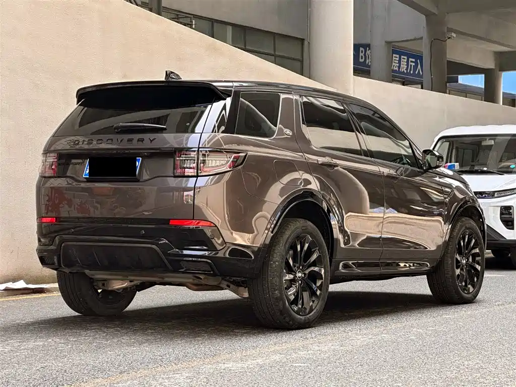 Land Rover Discovery Sport 2024 Performance Technology Edition фото 5