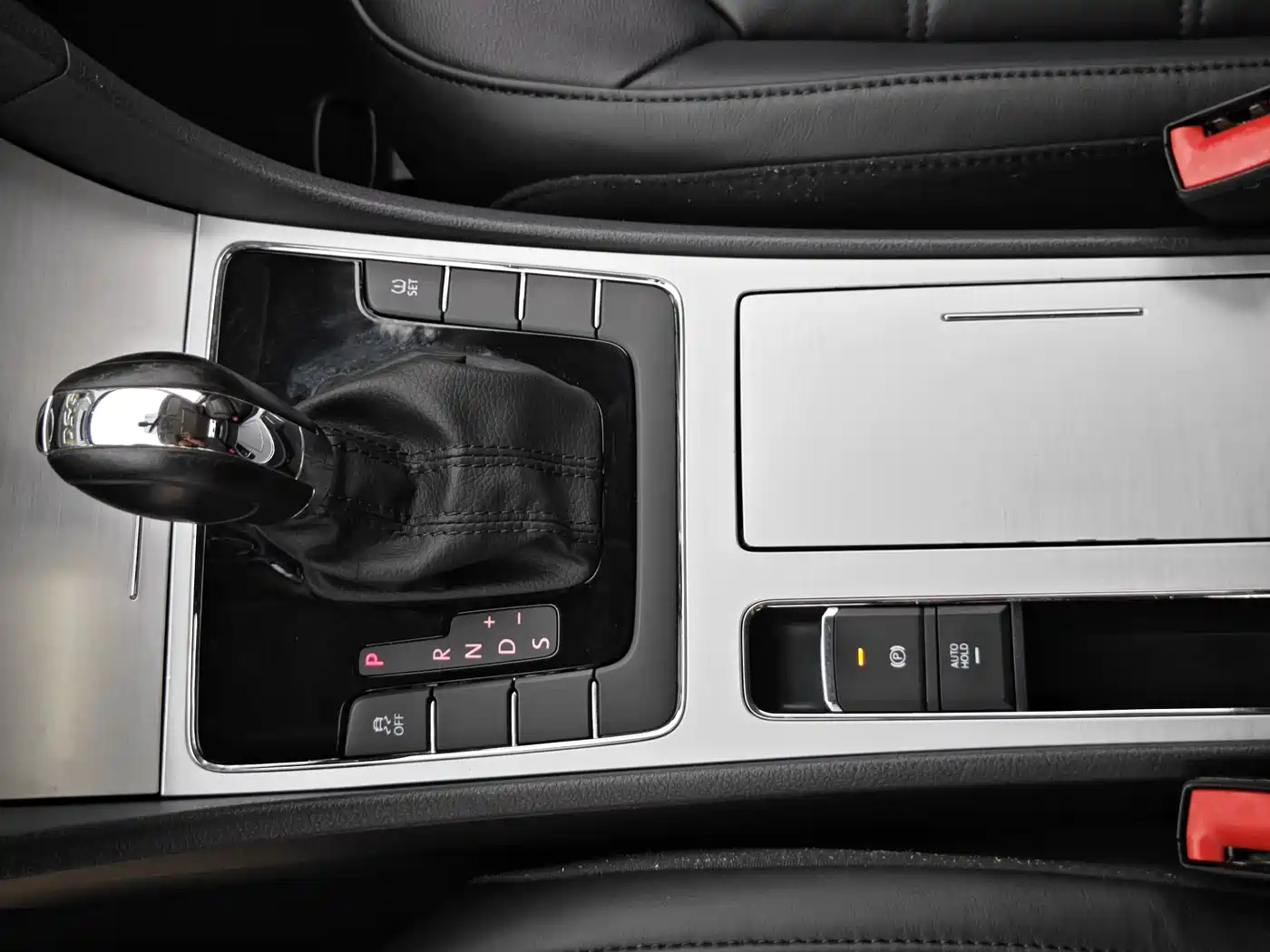 Фото 20 - Volkswagen Passat