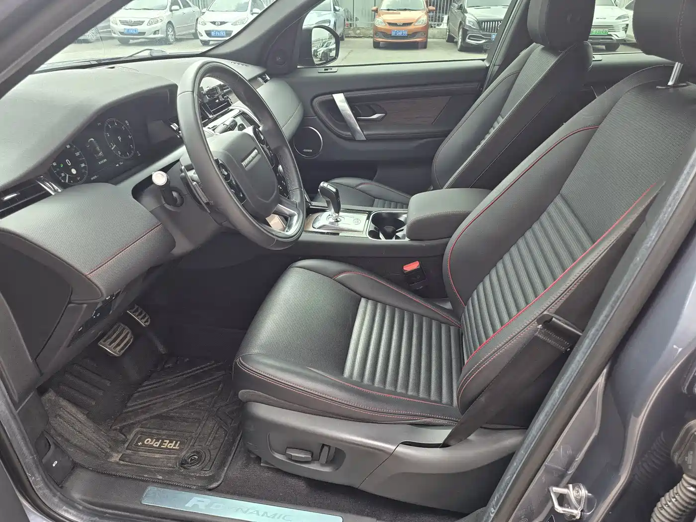 Land Rover Discovery Sport 2021 249PS R-Dynamic S Performance Edition фото 14