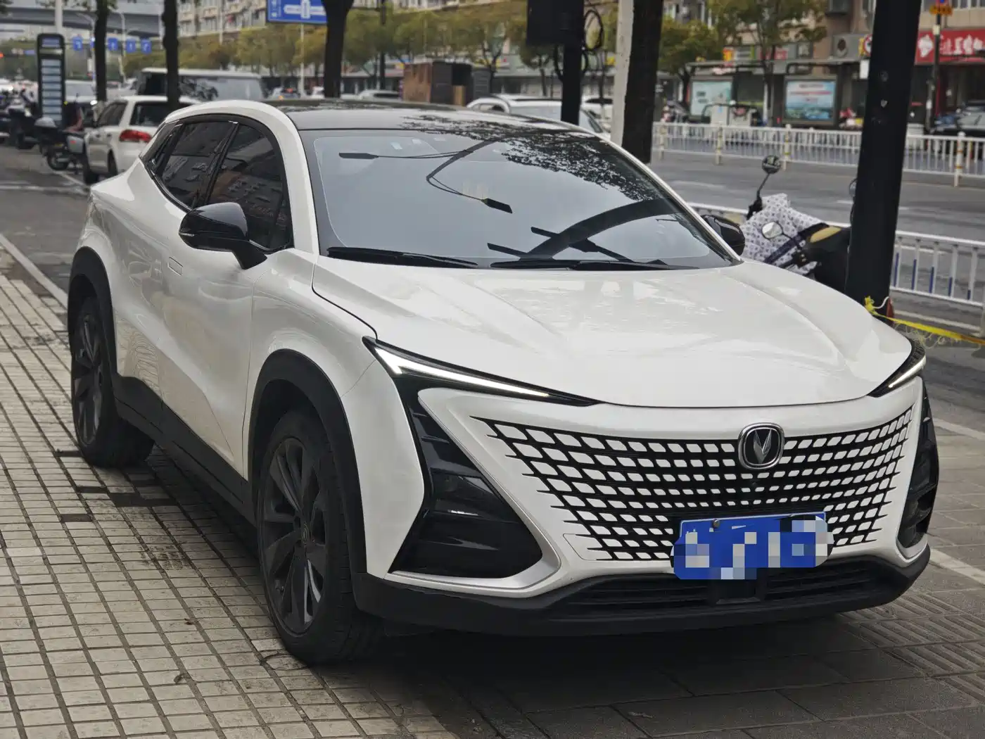 CHANGAN UNI-T