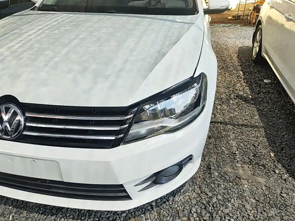 Volkswagen Bora 2015 Quality Edition 1.6L Automatic Fashion фото 24
