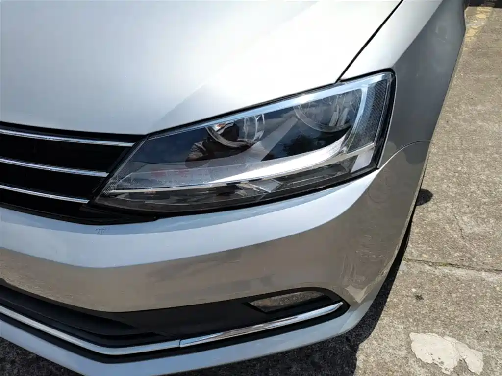 Volkswagen Sagitar 2017 230TSI Automatic Comfort фото 24