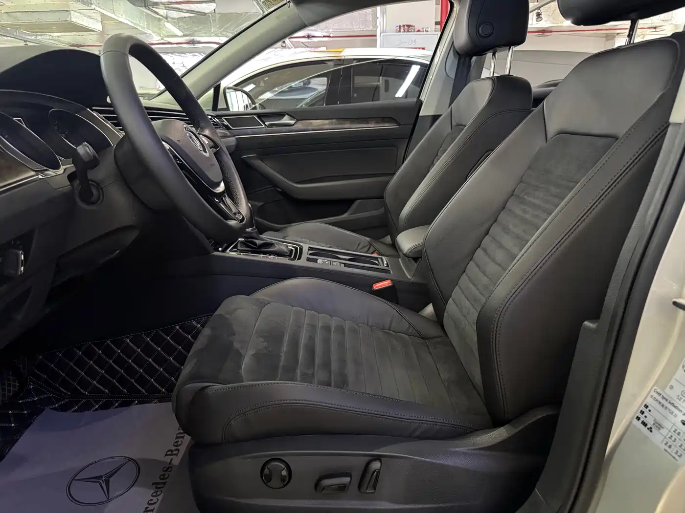 Volkswagen Magotan 2018 330TSI DSG Luxury фото 7