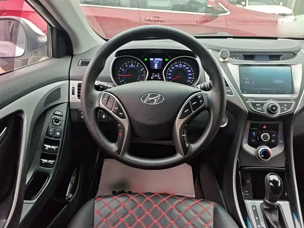 Hyundai Langdong 2016 1.6L Automatic Premium Edition фото 11