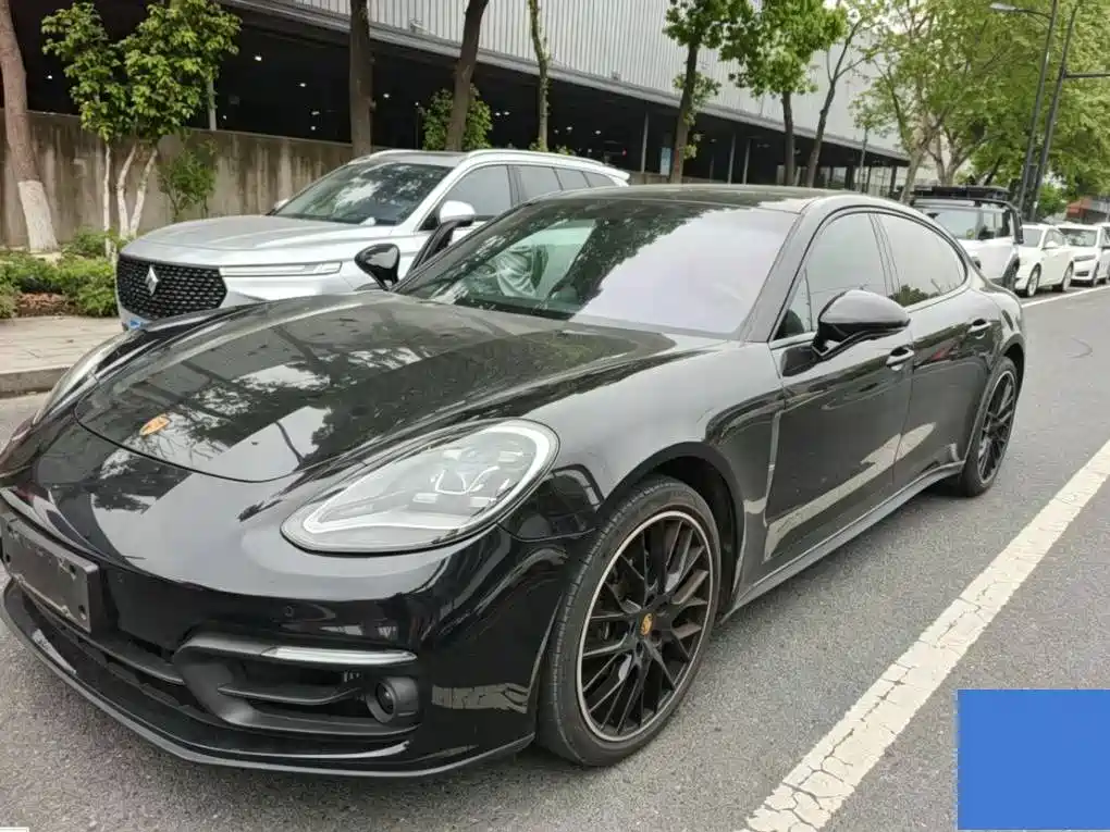 Porsche Panamera 2023 Panamera Executive Long Wheelbase Platinum Edition 2.9T