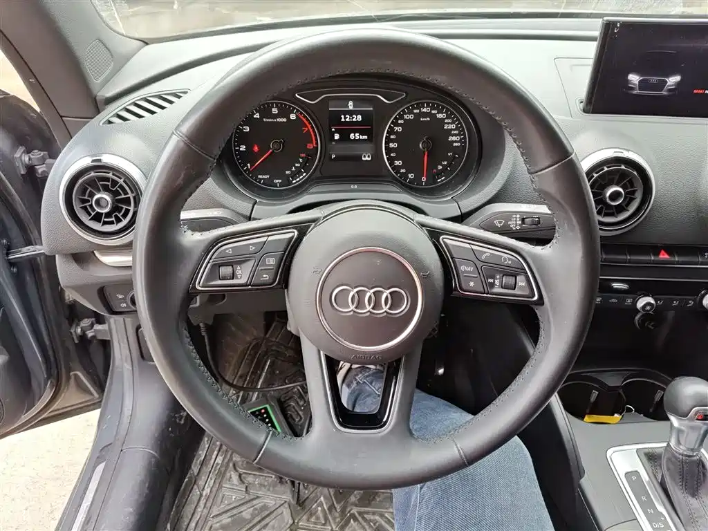 Audi A3 (Import) 2017 Cabriolet 40 TFSI фото 4